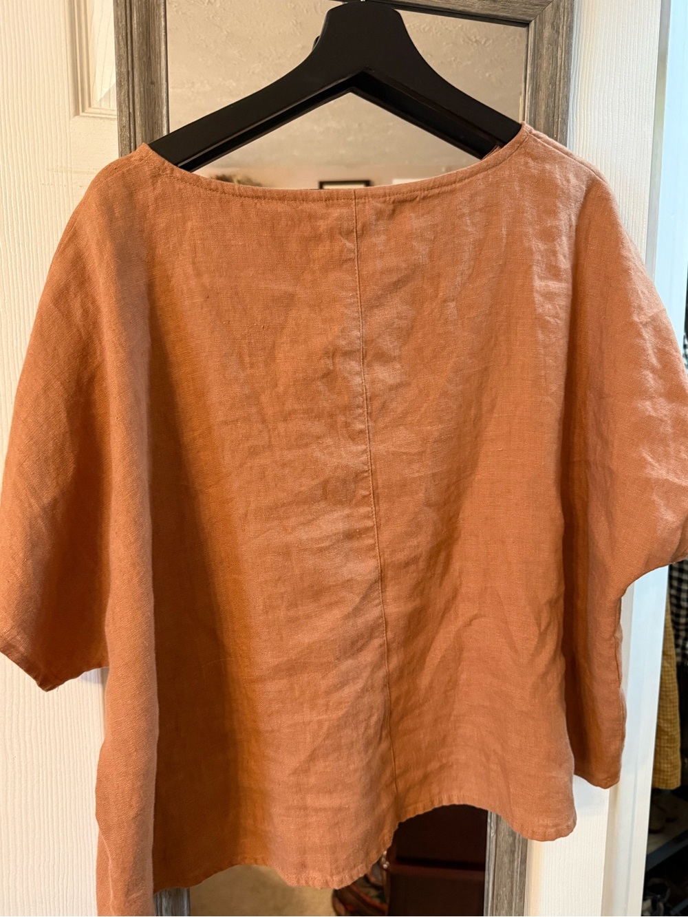 LinenFox Iris Shirt - Picture 4 of 7